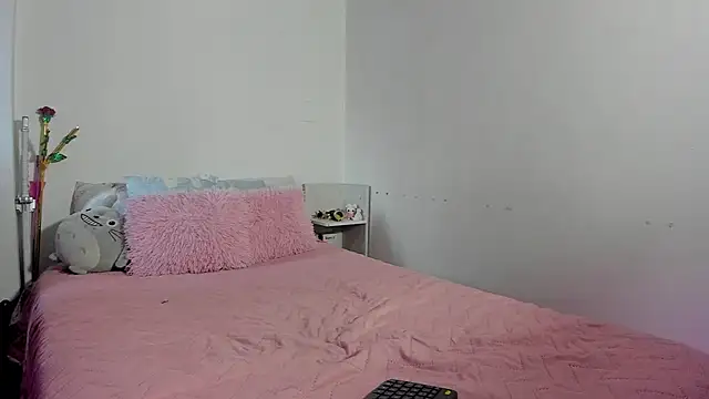 Snapshot of aiko_mori chatting on 03/18/25, 07:42 aiko mori online show from 03/18/25, 07:42