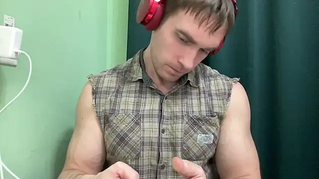 Mrbiceps23 online show from 12/06/24, 08:18