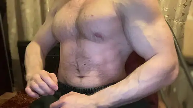 Snapshot of Mrbiceps23 chatting on 03/16/26, 08:46 Mrbiceps23 online show from 03/16/26, 08:46