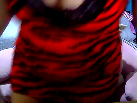 Snapshot of TatliSert chatting on 12/11/24, 07:25 TatliSert online show from 12/11/24, 07:25