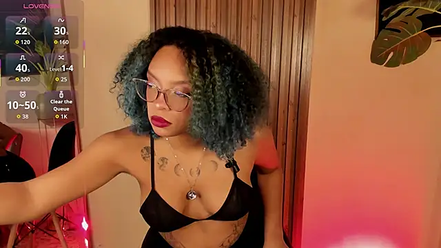 ened nessa online show from 09/26/25, 12:42