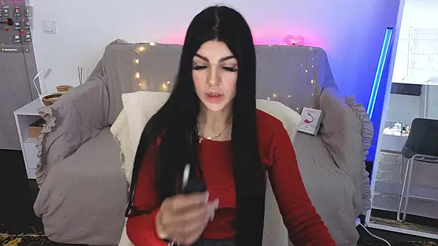 Tiffany lab online show from 10/04/25, 10:13