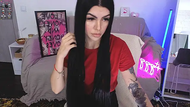 Tiffany lab online show from 10/13/25, 07:41