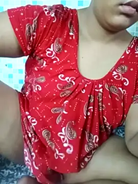 Snapshot of Super-Couple chatting on 07/18/26, 02:49 Super-Couple online show from 07/18/26, 02:49