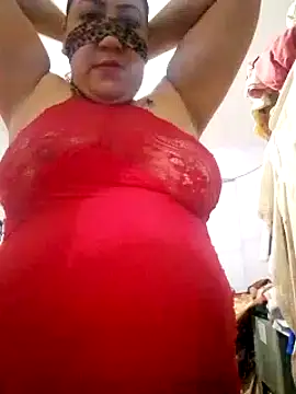 Snapshot of Osha10 chatting on 12/21/24, 12:16 Osha10 online show from 12/21/24, 12:16