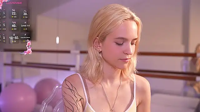 lolly pie online show from 10/10/25, 03:55