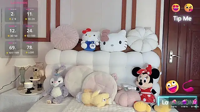 Unique-yiyi online show from 01/29/25, 04:08