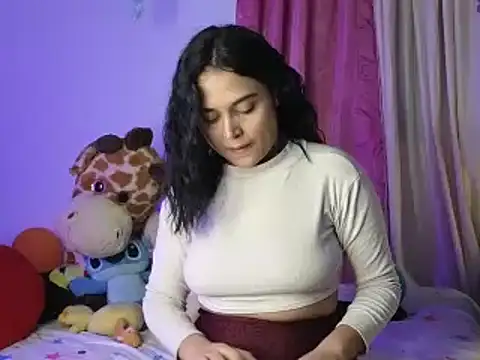 Snapshot of Sweet_xuee18 chatting on 03/13/25, 05:33 Sweet xuee18 online show from 03/13/25, 05:33