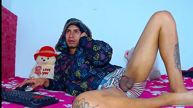 Snapshot of BIG_cockpether chatting on 12/04/24, 03:54 BIG cockpether online show from 12/04/24, 03:54