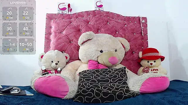 Snapshot of BIG_cockpether chatting on 01/05/25, 12:53 BIG cockpether online show from 01/05/25, 12:53