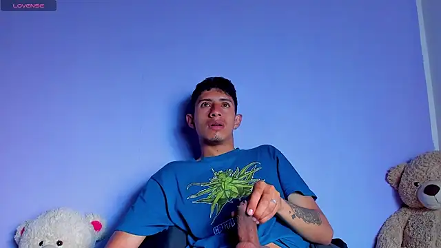 Snapshot of BIG_cockpether chatting on 11/09/25, 10:13 BIG cockpether online show from 11/09/25, 10:13