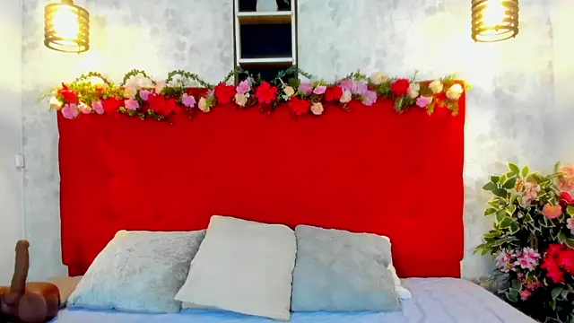 Snapshot of SilvannaFit chatting on 11/04/25, 12:15 SilvannaFit online show from 11/04/25, 12:15