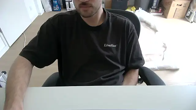 Snapshot of taallguyy_196 chatting on 03/13/26, 10:55 taallguyy 196 online show from 03/13/26, 10:55