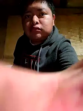 Snapshot of Carlosfkf chatting on 10/24/25, 01:46 Carlosfkf online show from 10/24/25, 01:46