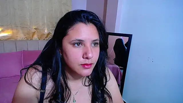 Snapshot of frreeya chatting on 01/18/25, 06:21 frreeya online show from 01/18/25, 06:21