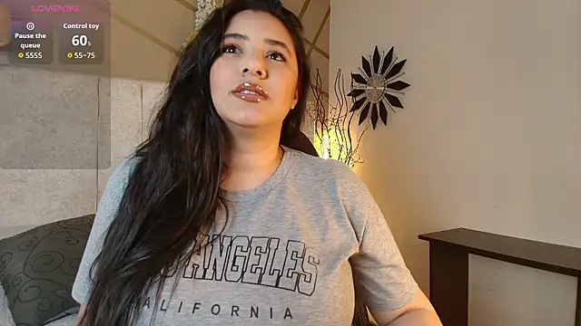 frreeya online show from 03/09/26, 08:13