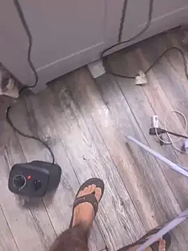 Snapshot of psn_2490 chatting on 01/14/25, 03:32 psn 2490 online show from 01/14/25, 03:32