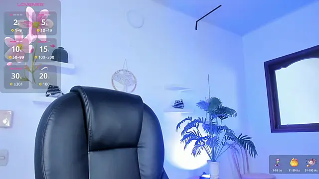 Snapshot of saray_halam chatting on 11/12/25, 06:08 saray halam online show from 11/12/25, 06:08