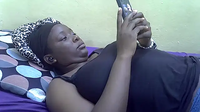 Harrisamor online show from 10/23/25, 09:41