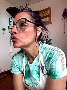 Goddess-Love- online show from 11/22/25, 06:18