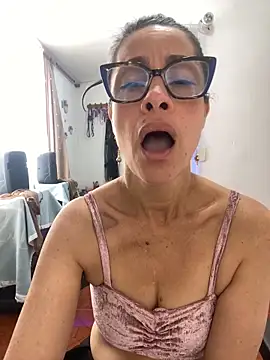 Goddess-Love- online show from 05/01/26, 01:59