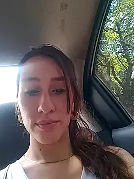 Snapshot of Catalinna_Thompson chatting on 01/14/25, 03:57 Catalinna Thompson online show from 01/14/25, 03:57