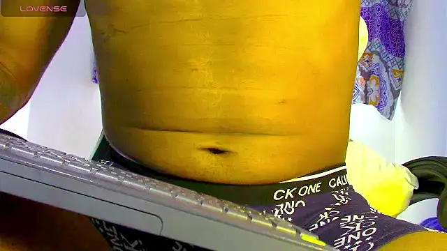 Amir mikelsen online show from 09/12/25, 03:34