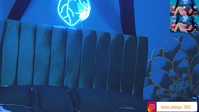 Lunamistyc online show from 11/28/25, 07:49