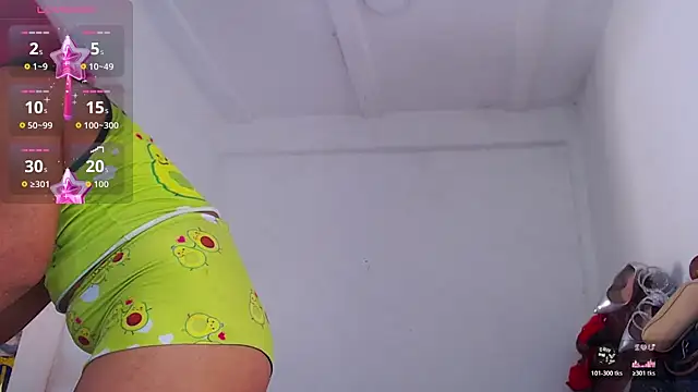 blondebitchlitle online show from 04/27/26, 04:05