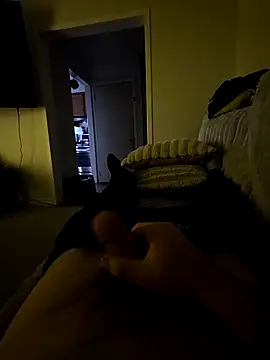 Snapshot of danferguson8686 chatting on 12/03/25, 07:05 danferguson8686 online show from 12/03/25, 07:05