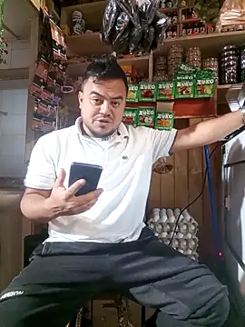 Snapshot of TheBriiaand30 chatting on 10/09/25, 02:37 TheBriiaand30 online show from 10/09/25, 02:37