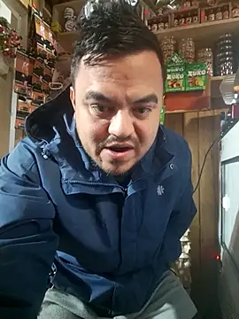 Snapshot of TheBriiaand30 chatting on 10/12/25, 06:29 TheBriiaand30 online show from 10/12/25, 06:29