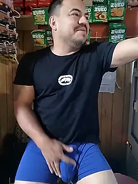 Snapshot of TheBriiaand30 chatting on 03/13/26, 02:01 TheBriiaand30 online show from 03/13/26, 02:01