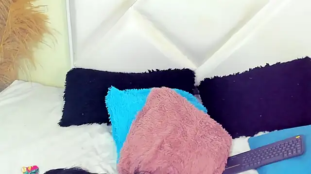 ScarlethNatasha online show from 07/12/26, 02:57