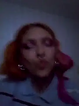 Snapshot of littledoll_juicy chatting on 03/15/25, 08:37 littledoll juicy online show from 03/15/25, 08:37