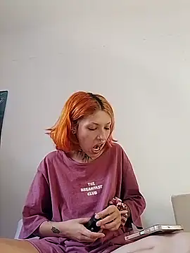 Snapshot of littledoll_juicy chatting on 03/16/25, 09:26 littledoll juicy online show from 03/16/25, 09:26