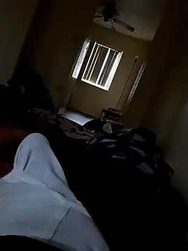 Snapshot of dvaughn3117 chatting on 12/10/24, 05:55 dvaughn3117 online show from 12/10/24, 05:55