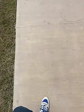 Snapshot of mylovetr1 chatting on 02/11/25, 07:27 mylovetr1 online show from 02/11/25, 07:27