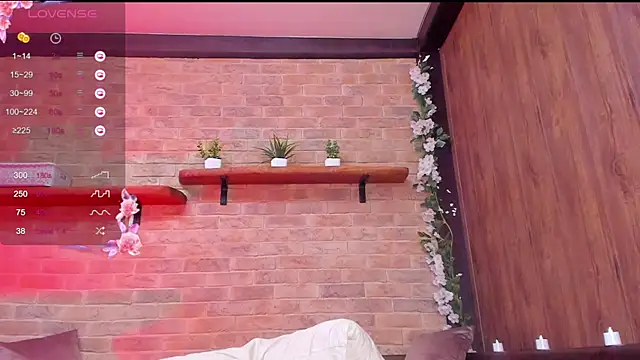 Lizzyvixxx online show from 11/24/25, 07:41