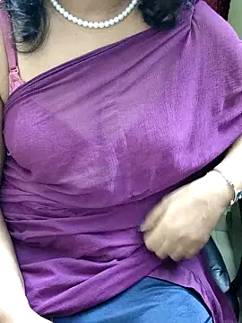 indian anu mallu online show from 03/18/25, 04:37