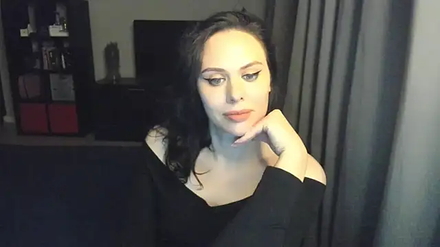 MollyCheiz online show from 01/24/25, 11:45