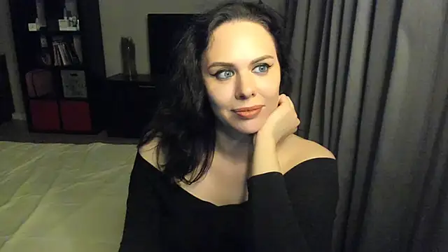 MollyCheiz online show from 02/27/25, 09:04