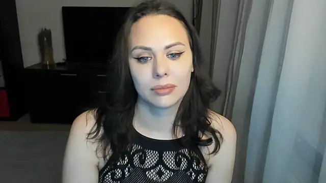 MollyCheiz online show from 11/26/25, 03:35