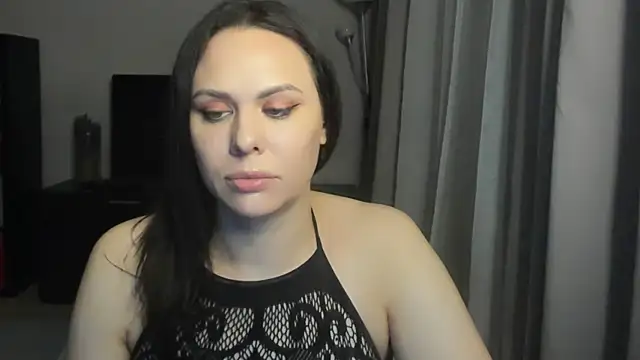 Snapshot of MollyCheiz chatting on 03/28/26, 11:26 MollyCheiz online show from 03/28/26, 11:26