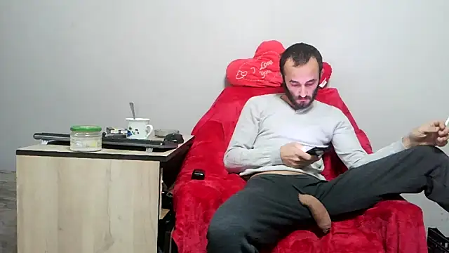 kisandgioni online show from 02/25/25, 07:36