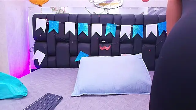 canela oss online show from 09/30/25, 11:59