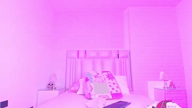 canela oss online show from 10/31/25, 12:06