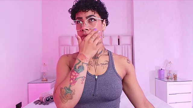 canela oss online show from 11/15/25, 12:02