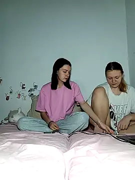 ella grays online show from 04/29/26, 05:30