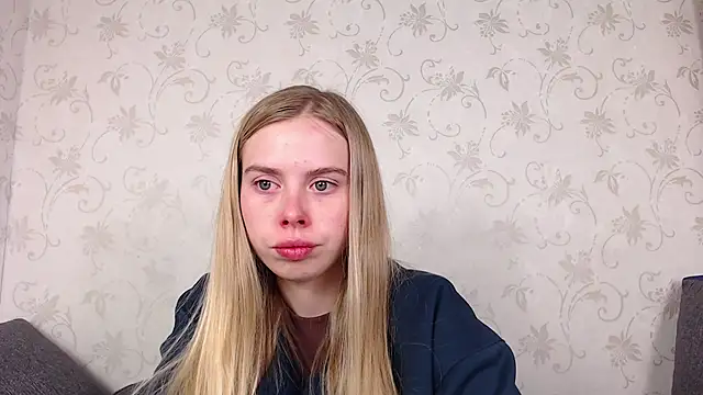 sofiaa here online show from 05/12/26, 11:57